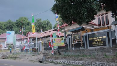 Photo of Jelang HUT RI Ke-76, Kades Bayan Imbau Warga Pasang Bendera Merah Putih Disetiap Rumah, Wujud Cinta NKRI Dan Perang Lawan Pandemi
