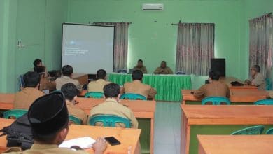Photo of Segera Implementasikan Tanda Tangan Elektronik Diskominfo Adakan Rakor Dengan Kades dan Sekdes Se-Kecamatan Bayan