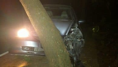 Photo of DI Duga Supir Honda Jazz Mabuk Tabrak Pohon Di Klui Lombok Utara