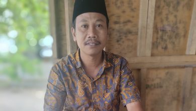 Photo of Saptudin, S.Pd., Sosok Calon Kades Kayangan Yang Sederhana dan Merakyat