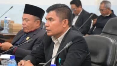 Photo of DPRD Lombok Utara Soroti Dampak Mutasi Guru Terancam Kehilangan Tunjangan Sertifikasi