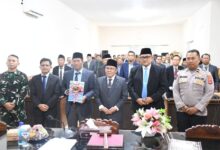 Photo of Diruang Sidang DRPD Lombok Utara Bupati Najmul Akhyar Sampaikan LKPJ TA 2025 Paparkan Capaian Pembangunan