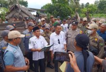 Photo of Cafe Tuak Resahkan Warga di Desa Anyar Ditertibkan Polres Lombok Utara Pastikan Situasi Kondusif