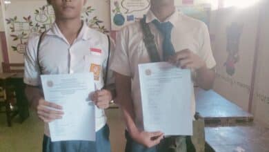 Photo of 2 Pemuda Lombok Utara Resmi Daftar Jadi Calon Taruna Pertama SMK Pelayaran Bina Bahari