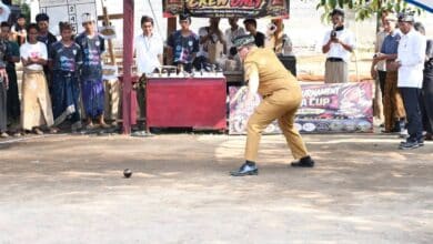 Photo of Wakil Bupati Lombok Utara Kusmalahadi Buka Turnamen Gasing Gangga Cup I